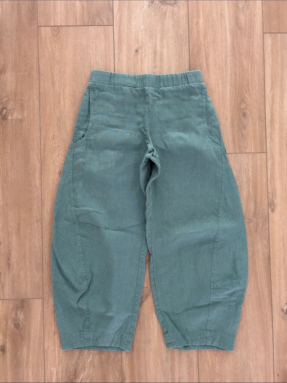 Women’s Wide-Leg Teal Crop Pants - Brand Unspecified